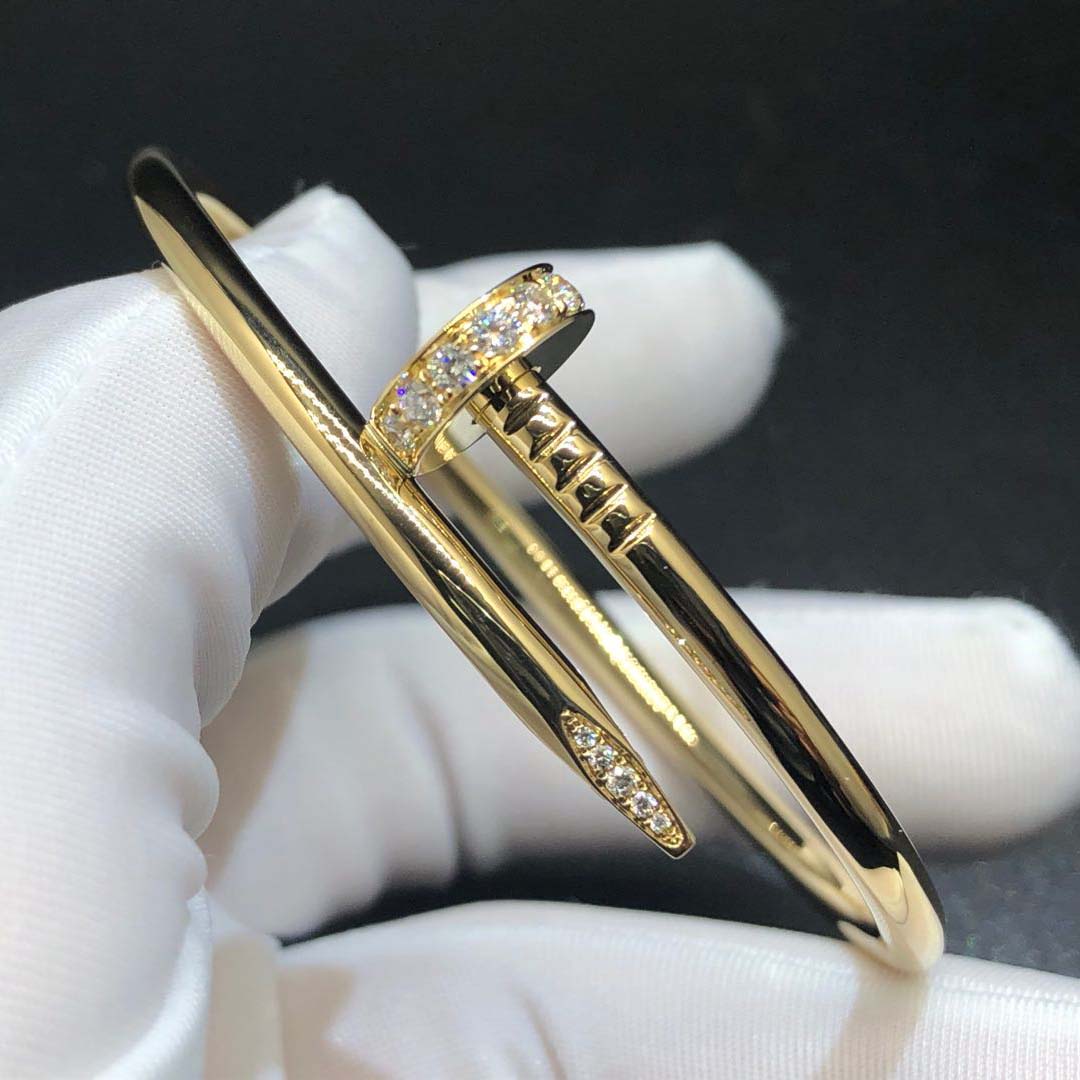 Classic Cartier Juste Un Clou Bracelet 18K Yellow Gold With 32 Diamonds B6048617