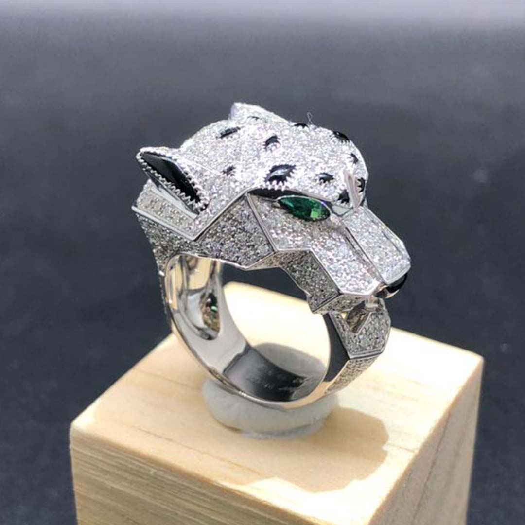 Panthere de Cartier 18k White Gold Full Diamond Pave Onyx Emerald Ring N4211000