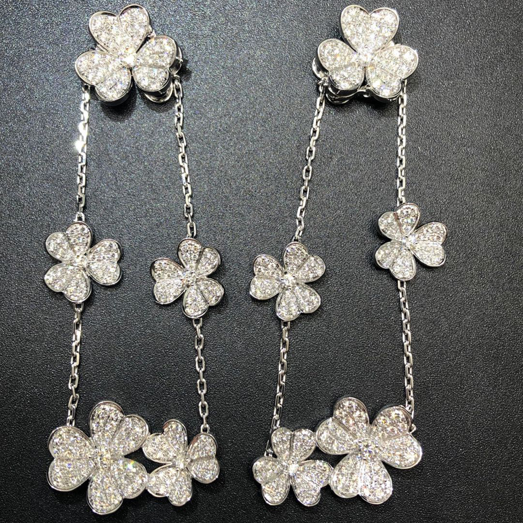 Van Cleef & Arpels 18K White Gold Diamond 5 Flowers Frivole Bracelet VCARP6L700