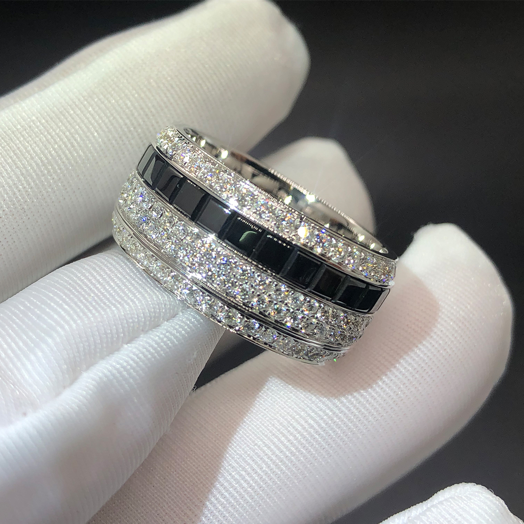 Piaget Possession Ring 18K White Gold with Diamonds and Balck Ceramic G34P2G00