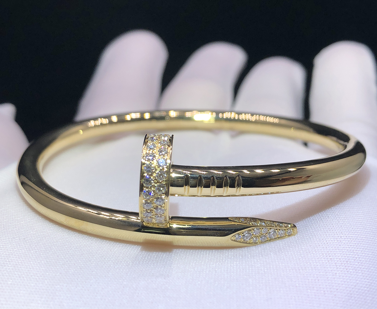 Cartier Juste un Clou Medium Model 18k Yellow Gold with Diamonds Nail Bracelet